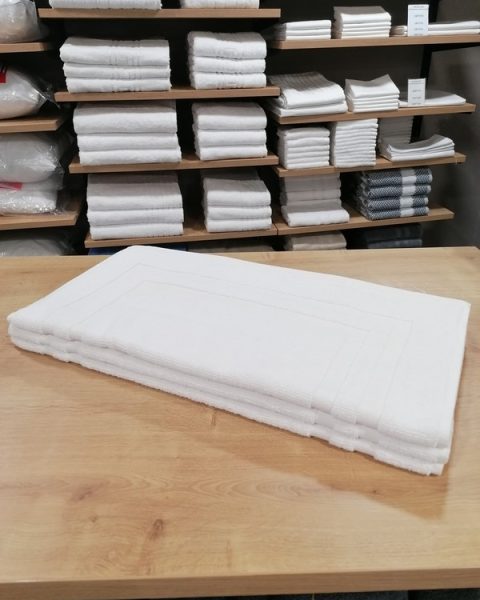 Ταπέτο Ξενοδοχείου cozycotton 50x75 Λευκό 700 γρ/μ² 100% Βαμβακερό Διπλή Κορνίζα
