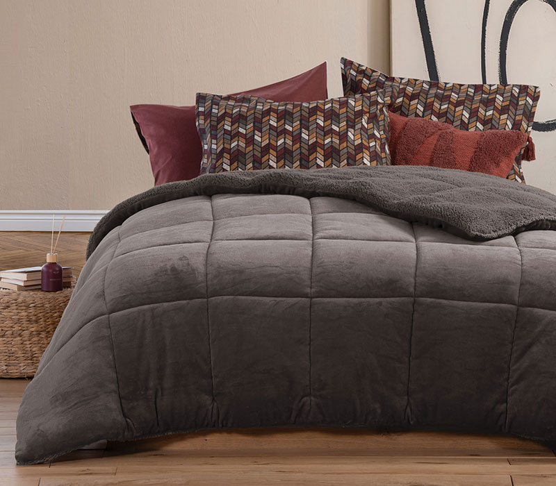 Κουβερτοπάπλωμα Υπέρδιπλο 240x220 Nef Nef Singular Taupe 153142